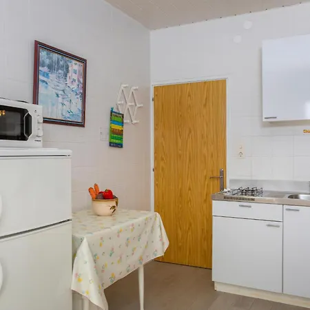 Apartman Awesome In